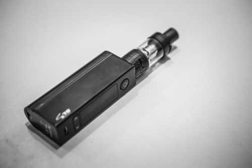 Exposure to e-cigarette adverts linked to teenagers using e-cigarettes and smoking - preview image