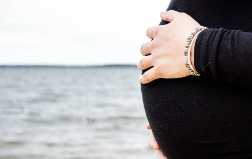 Exposure to organochlorine pesticides in the womb linked to poorer lung function in childhood - article image