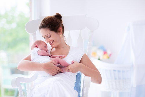 Breastfeeding may protect against bronchiolitis in first two years of life - article image