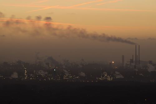 The evidence base linking air pollution exposure and adverse health effects is strong - article image