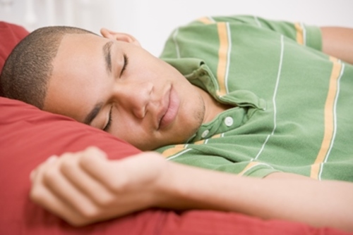 Study of young athletes suggests sleep apnoea may be linked to sudden cardiac death - article image