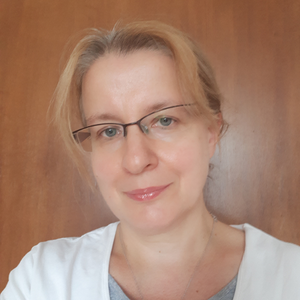 Dr. Marta Dąbrowska - profile image