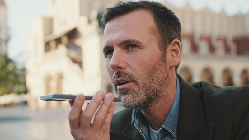 Voice changes recorded on a smartphone can indicate a flare up of COPD symptoms - article image