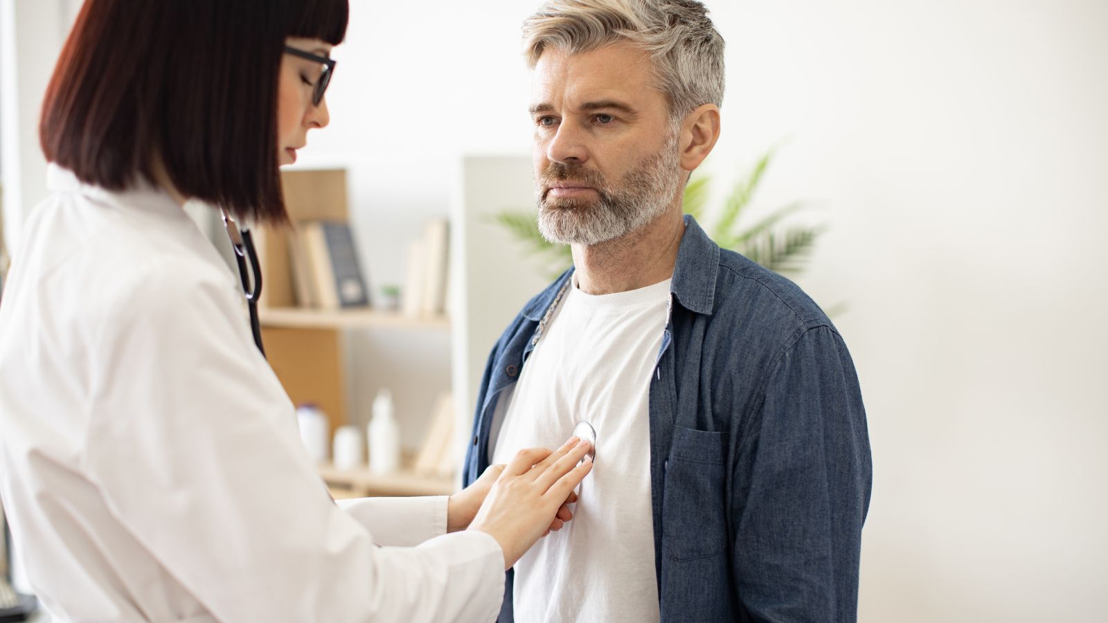 Panel discussion on managing psychological distress in COPD - preview image