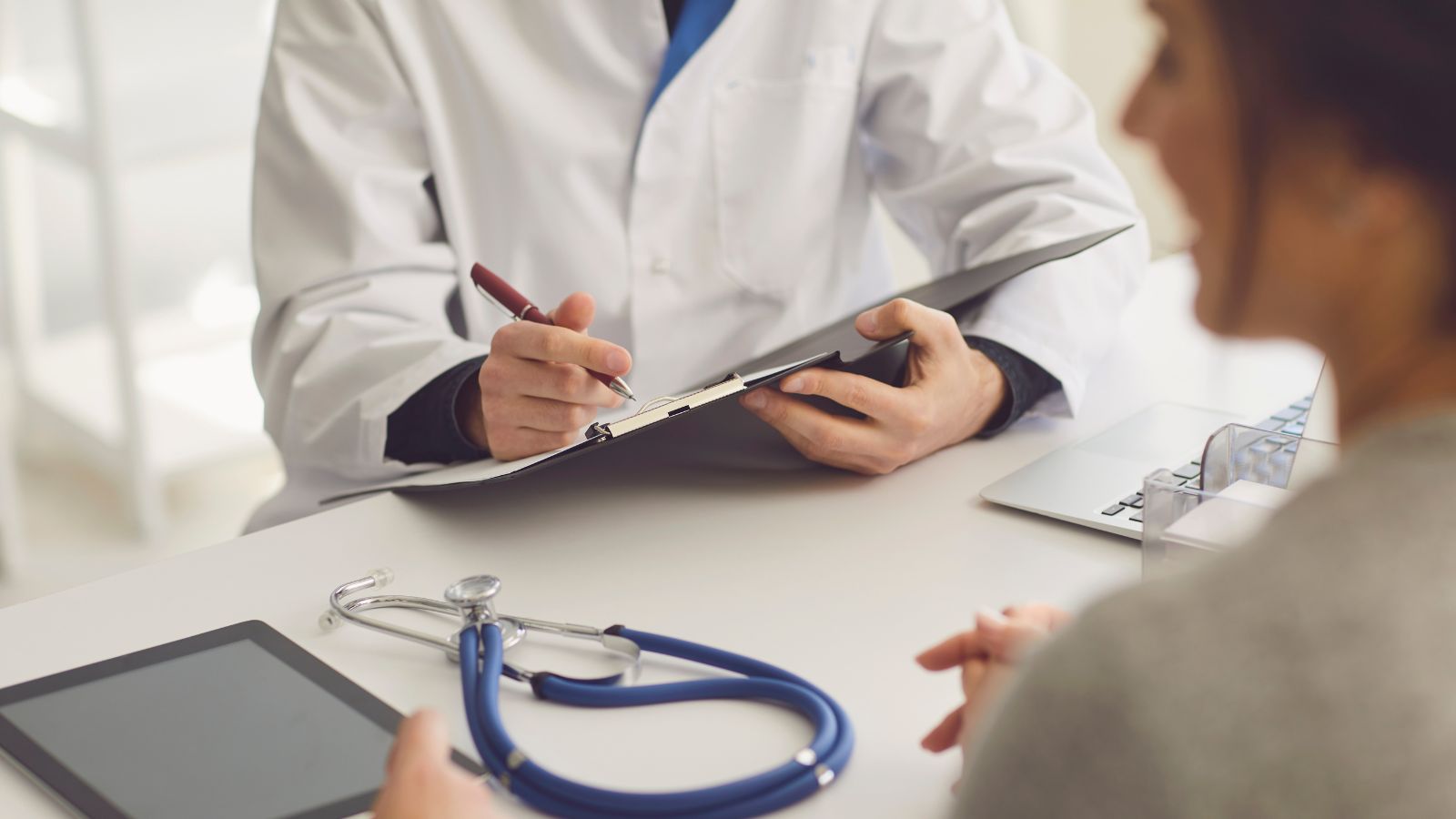 Panel discussion on new drugs in the pipeline for tuberculosis treatment - preview image